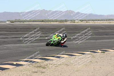 media/Jan-16-2026-CVMA Friday Practice (Fri) [[6f2bf47531]]/5-Racer 4-Trackday1/Session 2 (Bowl)/